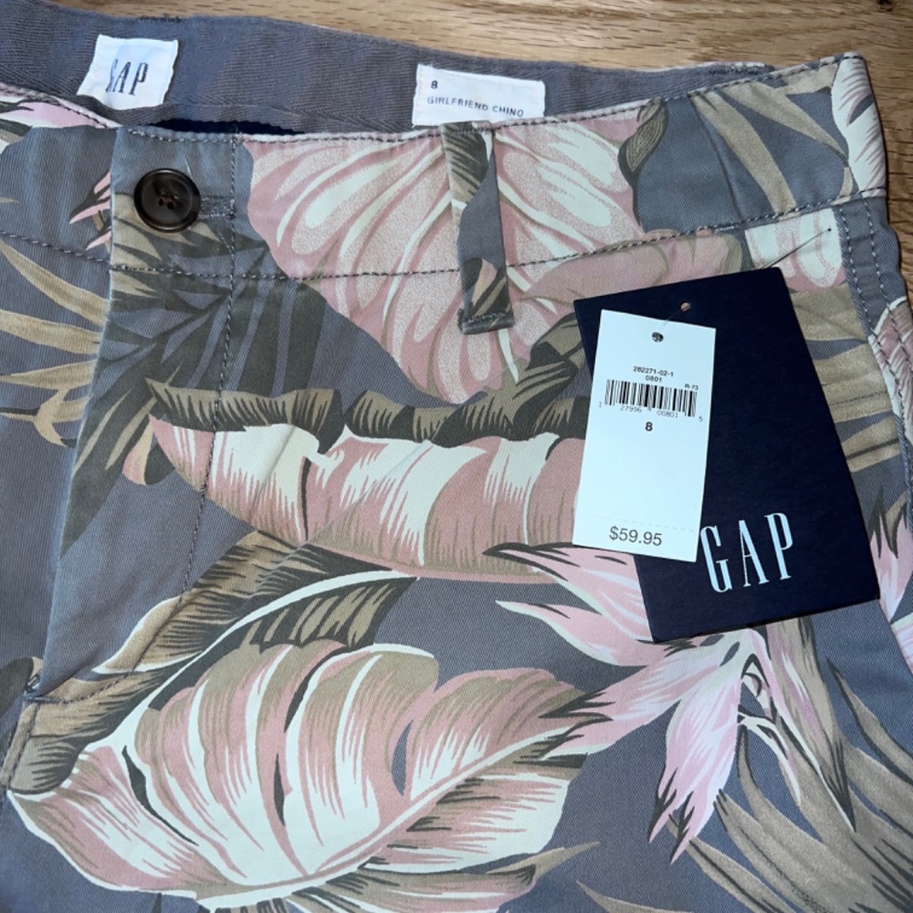 NWT GAP girlfriend chino cotton pants - tropical botanical Size 8